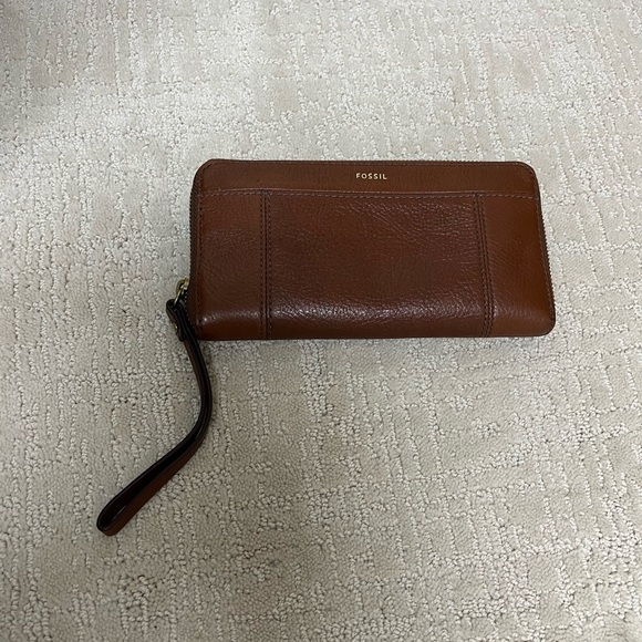 Fossil Brown Leather Wallet - Picture 5 of 6